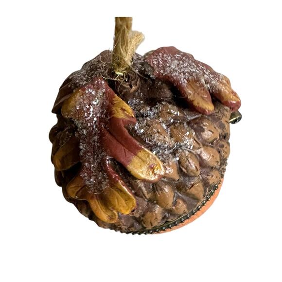 Home Accents Wishes and Wonder Woodland Ornament Nut Pinecone Treasure Box - Picture 7 of 9